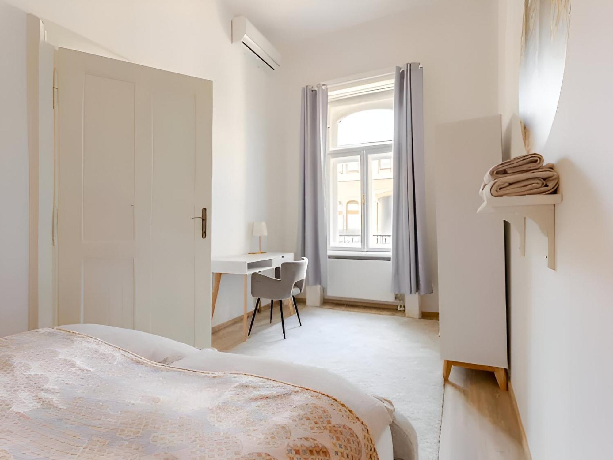 Brody Art Boutique Apartments Budapest Ngoại thất bức ảnh