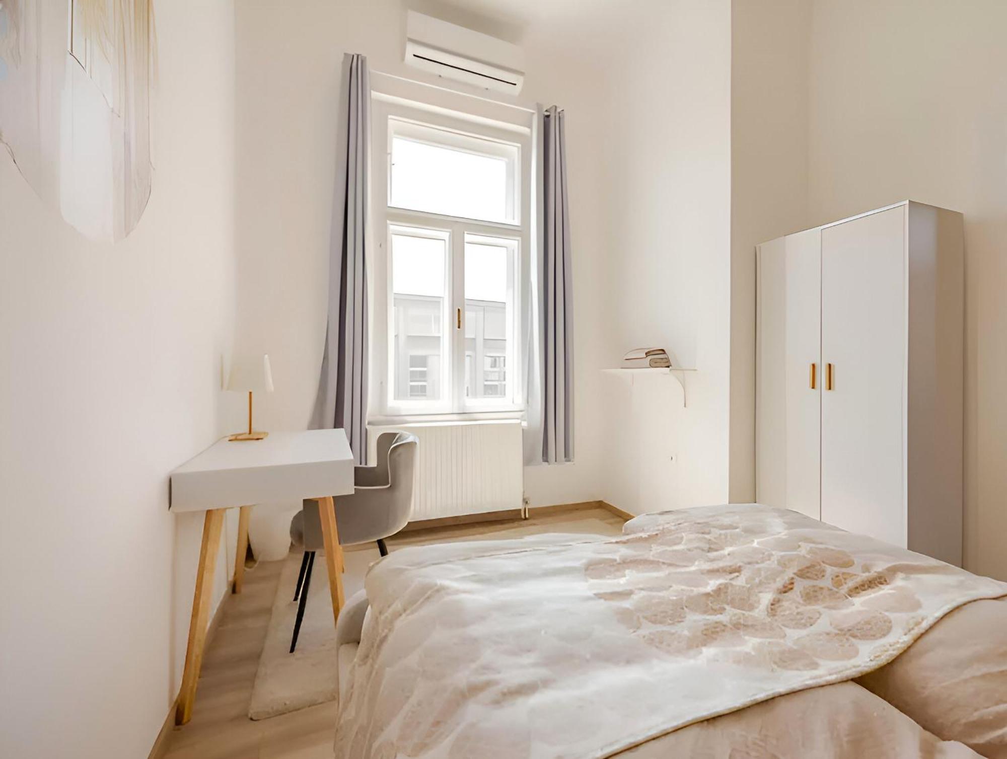 Brody Art Boutique Apartments Budapest Ngoại thất bức ảnh